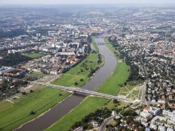 El puente Waldschlösschenbrücke, un ejemplo de cuando se opta por lo práctico en lugar de lo simbólico.  /