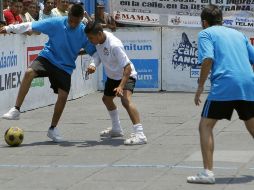 Jóvenes y niños están invitados a participar en el Torneo Barrial Zapopan 2013 para divertirse y practicar deporte. ARCHIVO /
