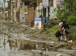 El pasado fin de semana la fuerte lluvia causó daños en varias colonias del sur de Zapopan. ARCHIVO /