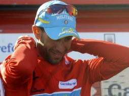 Vincenzo Nibali de Astana continúa al frente. AFP /