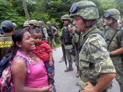 Autodefensas piden la liberación de 19 guardias comunitarios retenidos y de la coordinadora Nestora Salgado. ARCHIVO /
