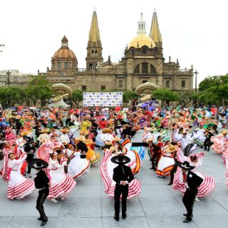 Arranca el Encuentro Internacional del Mariachi y la Charrería