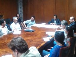 Tras una hora y media de diálogo se llegó a un consenso.  /