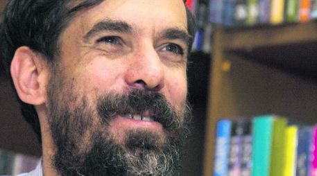 Miklos. Sus personajes están despojados de la parafernalia de la civilización, del progreso y tienen que funcionar con nuevas reglas. AP /