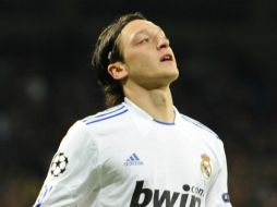 Mesut ganaría diez millones de dólares anuales en su nuevo equipo. ARCHIVO /