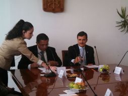 Bravo Padilla (d) informó que está por reunirse con el gobernador Aristóteles Sandoval.  /