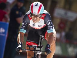 Fabian Cancellara de Radioshack llega primero en la contrarreloj. AFP /