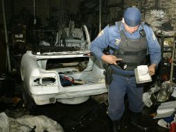 Según estadísticas, en Jalisco han sido hurtados desde enero a julio de 2013, un total de cinco mil 894 autos. ARCHIVO /