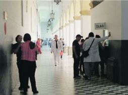 Hospital Civil. La falta de recursos impide que se concreten obras de rehabilitación y modernización de hospitales. ARCHIVO /