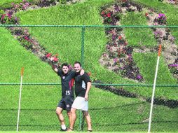 A Cufré (izq) le harán una prueba física el mismo sábado para ver si puede jugar o no en el Jalisco por la fecha 9 de la Liga MX. EL INFORMADOR /