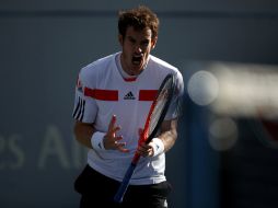 Murray no pudo encontrar ritmo en el partido y fue eliminado fácil del abierto norteamericano. AFP /