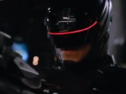 Así luce el personaje principal, el policía robot que lucha contra las mafias urbanas. ESPECIAL /