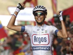Warren Barguil se impone en el recorrido con casi tres minutos de ventaja. EFE /