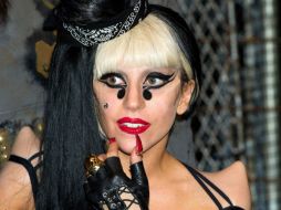 Lady Gaga deberá defenderse de las acusaciones de Jennifer O'Neill frente a un juez. ARCHIVO /