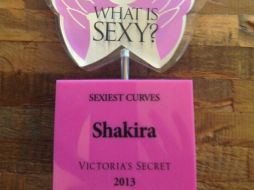 La intérprete gana el premio a las curvas más sexys en los premios Victoria's Secret. Foto: @shakira. ESPECIAL /