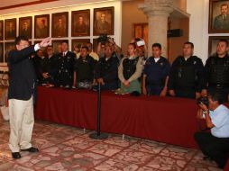 Alfredo Jiménez Sánchez rinde protesta en su nuevo cargo.  /