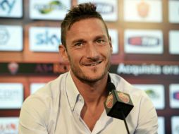 La renovación es ''con la única camiseta a la que amo'', dice el jugador. ARCHIVO /