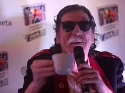 Un reto a la física, las leyes del amor y la acústica es la ópera prima del cantautor de Argentina. EFE /