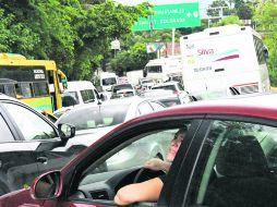 Operativo carrusel. Ante la reapertura de la Autopista del Sol, los paseantes deberán conservar la calma para no provocar accidentes.  /