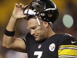 Roethlisberger no pudo descifrar la defensiva de Chicago. AP /