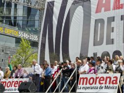 López Obrador pide que se realice una consulta ciudadana antes de que la reforma energética se discuta en el Congreso. ARCHIVO /