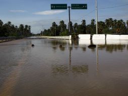 Varias carreteras del país sufrieron daños por el paso del huracán ''Ingrid'' y la tormenta ''Manuel''. ARCHIVO /