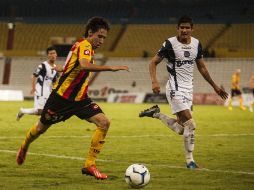 Acción del partido entre los universitarios y el San Luis.  /