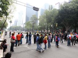 Maestros de la CNTE bloquean carriles centrales de Paseo de la Reforma el martes. ARCHIVO /