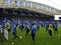 Los jugadores ya se concentran rumbo al duelo de la Liga de Campeones. AFP /