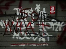 La respuesta en forma de graffiti convencional reza la frase: Este es mi nuevo acento neoyorquino. AFP /