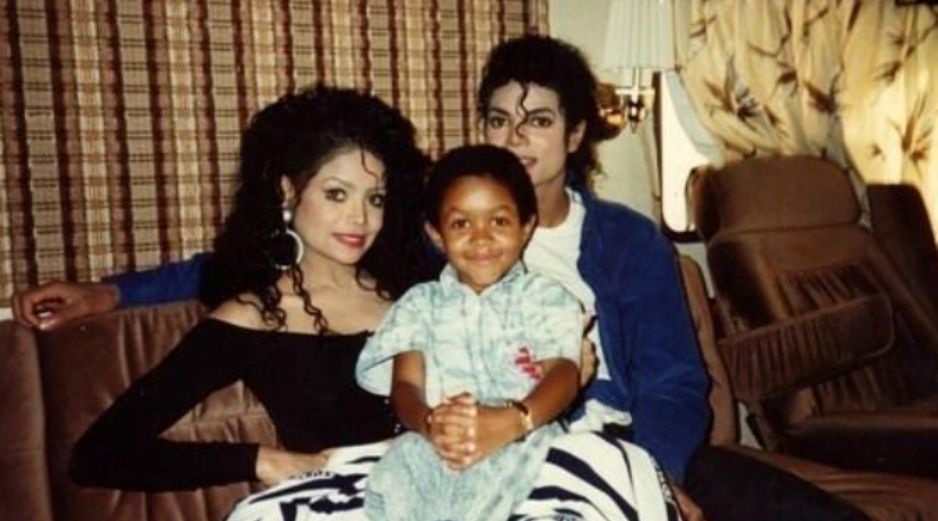 Los artistas en una época dónde la fama y el escándalo no distorsionaba aún sus carreras profesionales.@latoyajackson ESPECIAL /