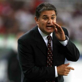 José Luis Mata terminará el torneo como técnico de Atlas