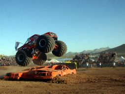 A pesar del incidente tan sólo un día antes, la unidad participó al día siguiente en el espectáculo. ARCHIVO /
