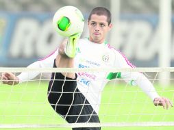 Javier Hernandez está en busca de la titularidad en el siguiente partido. EL INFORMADOR /