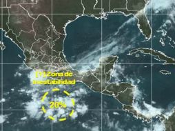 El fenómeno se localiza aproximadamente a 200 kilómetros al sur de Puerto Ángel, Oaxaca. TOMADA DE @conagua_clima  /