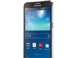 El Galaxy Round cuenta con una pantalla de 5.7 pulgadas de diodo orgánico de emisión de luz (OLED) curvo en el plano vertical. AP /