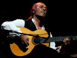 El espectáculo del músico español fue presenciado por un público variado, entre jóvenes, adultos y personas de la tercera edad. ARCHIVO /