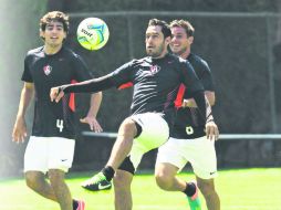 Óscar Razo, entre más juegue, más se le desgastarán los huesos.  /