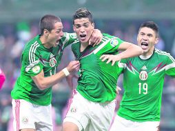 Jiménez entró y en unos minutos, con una genialidad, resolvió un partido que pintaba para tragedia. MEXSPORT /