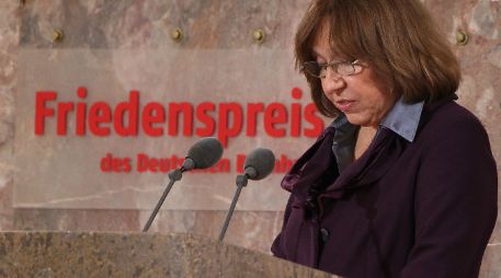 En la obra de Alexievich destacan sus reportajes literarios sobre Chernobil. AFP /