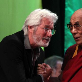 Hay que esforzarse para lograr la paz, dice Dalai Lama