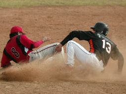 La Liga Intersindical de beisbol ya tiene definidos a sus finalistas. ARCHIVO /
