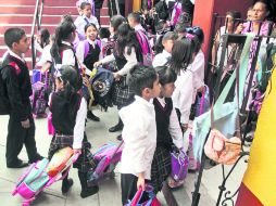Casi 20 mil menores oaxaqueños regresaron a la escuela después de casi un bimestre. NTX /