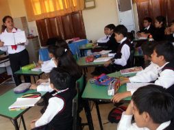 El gobierno estatal reporta sin incidentes el arranque del ciclo escolar 2013- 2014 en toda la entidad. NTX /