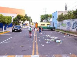 Las calles de la zona lucen desoladas. Autoridades aún no tienen hora para que los habitantes regresen a sus hogares.  /
