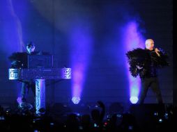 Para finalizar, 'Domino Dancing' se apoderó de los pies y 'Always on my Mind' de la cabeza. NTX /