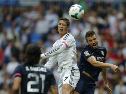 Cristiano redondeó en los descuentos mediante un penal provocado por Gareth Bale. EFE /
