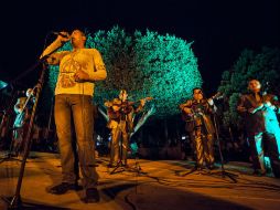 El Primer Concurso de Intérpretes de Boleros ''Noche de Luna'' se llevó a cabo en la Explanada de la Plaza Principal de Tapalpa.  /