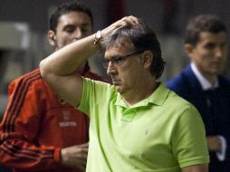 Gerardo Martino prefiere ir juego a juego para llevar tranquilo a su equipo. AP /