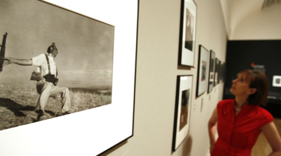 El Museo Nacional de Hungría, país en el que nació Robert Capa, exhibe la muestra ''Robert CapaA játékos''. ARCHIVO /
